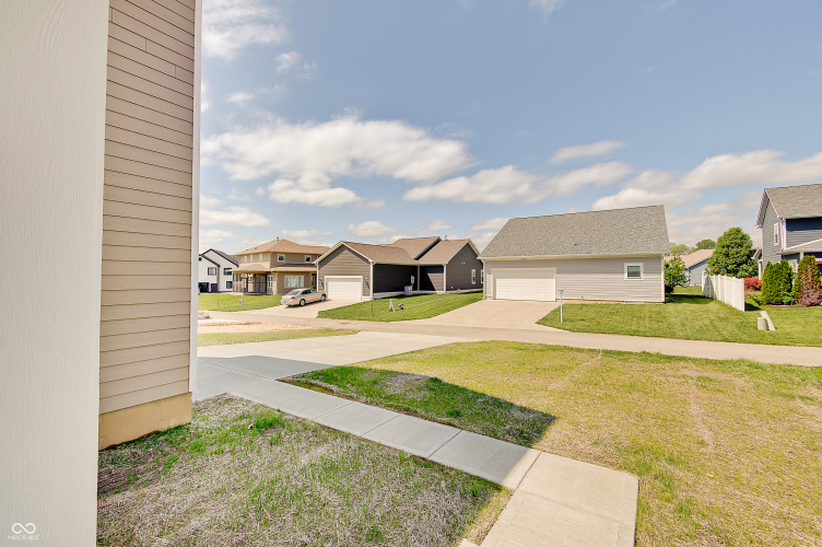 Listing Image 41