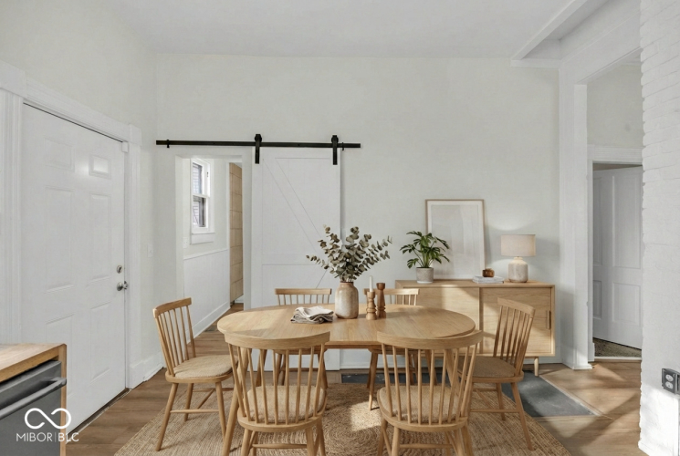 Listing Image 12