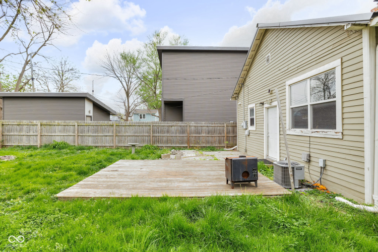 Listing Image 21