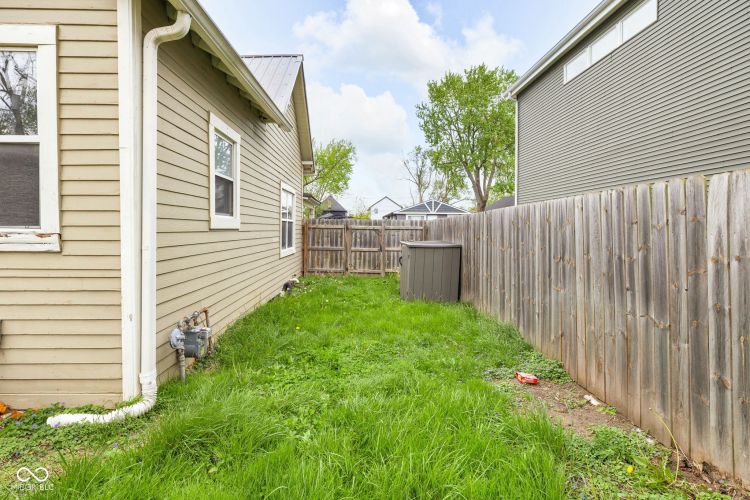 Listing Image 28