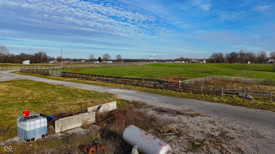 Listing Image 33