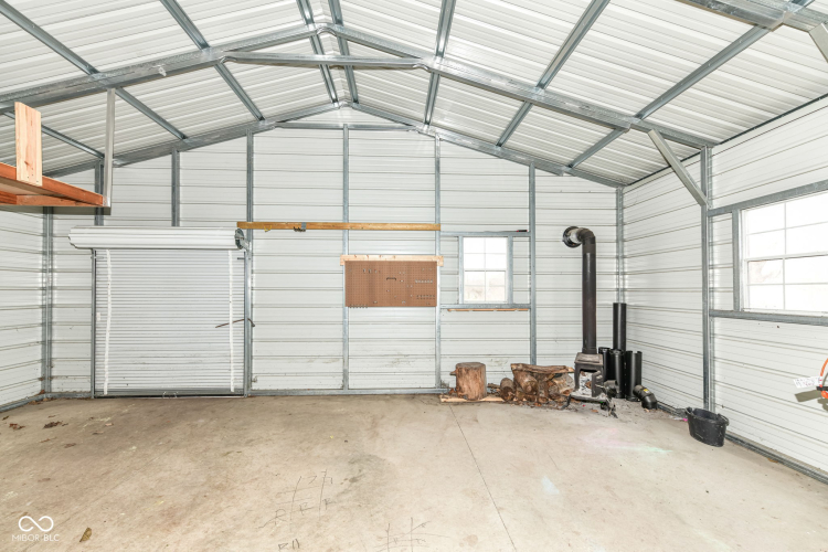 Listing Image 30