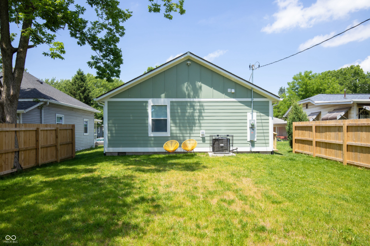 Listing Image 43