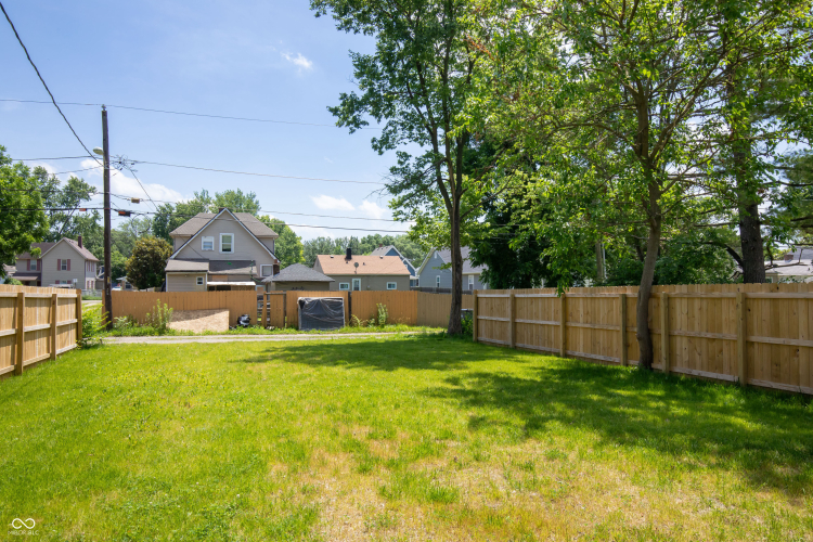 Listing Image 46