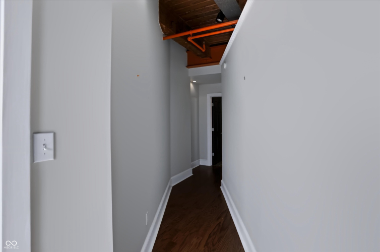 Listing Image 26