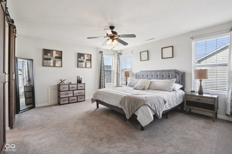 Listing Image 26