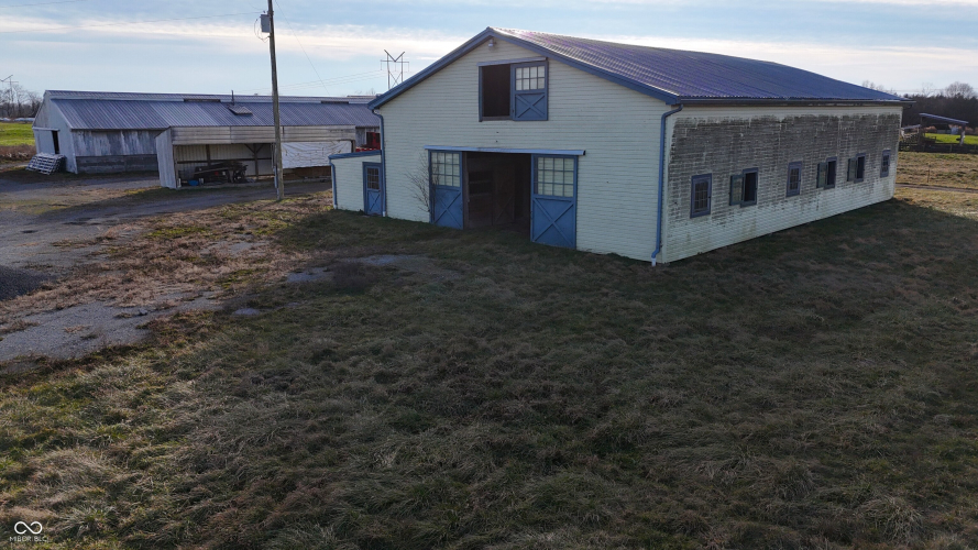 Listing Image 37