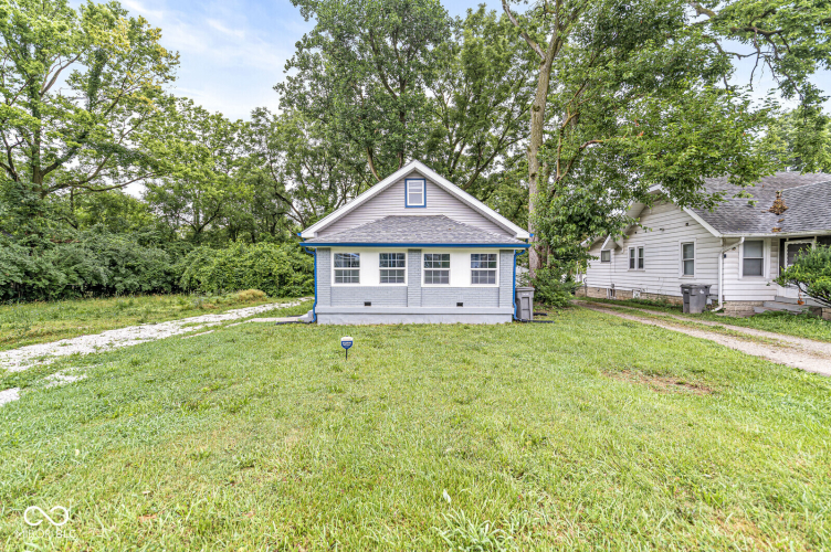 Listing Image 11