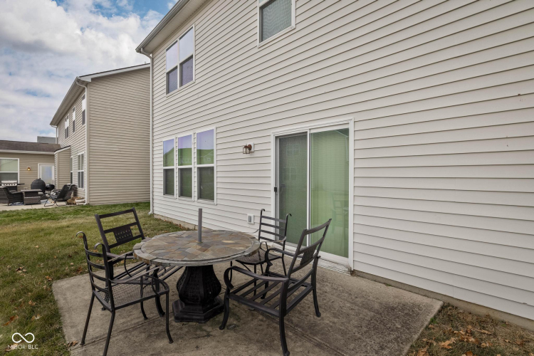 Listing Image 32