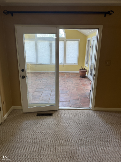 Listing Image 38