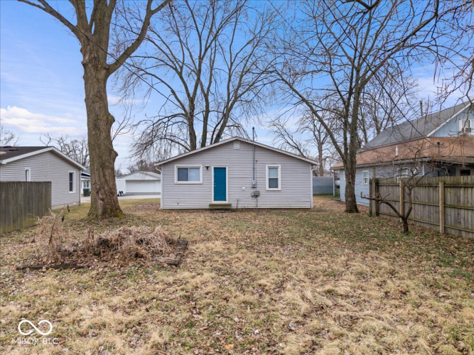 Listing Image 10