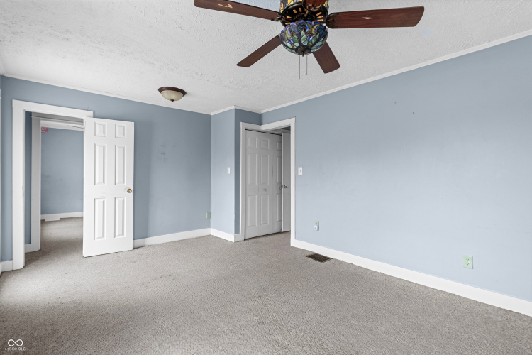 Listing Image 24