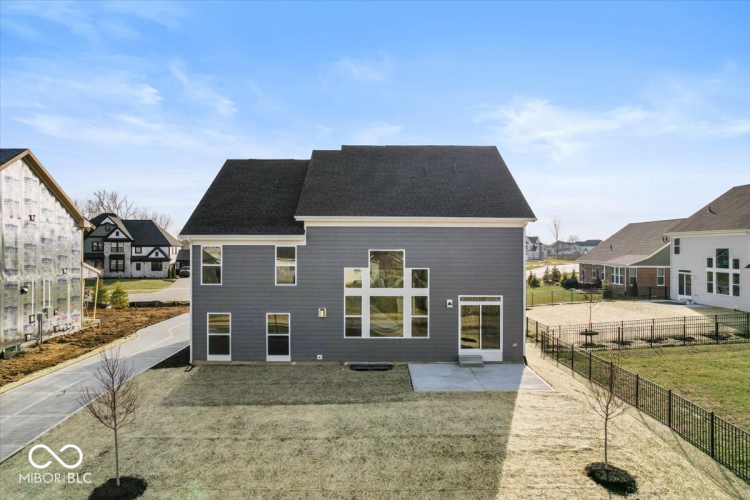 Listing Image 42