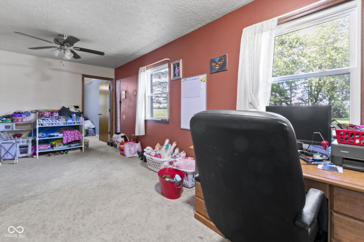 Listing Image 38