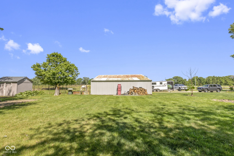 Listing Image 49