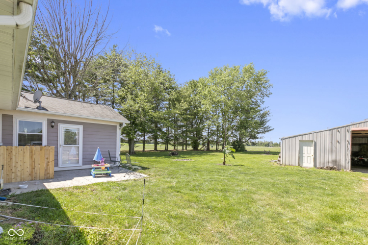 Listing Image 44