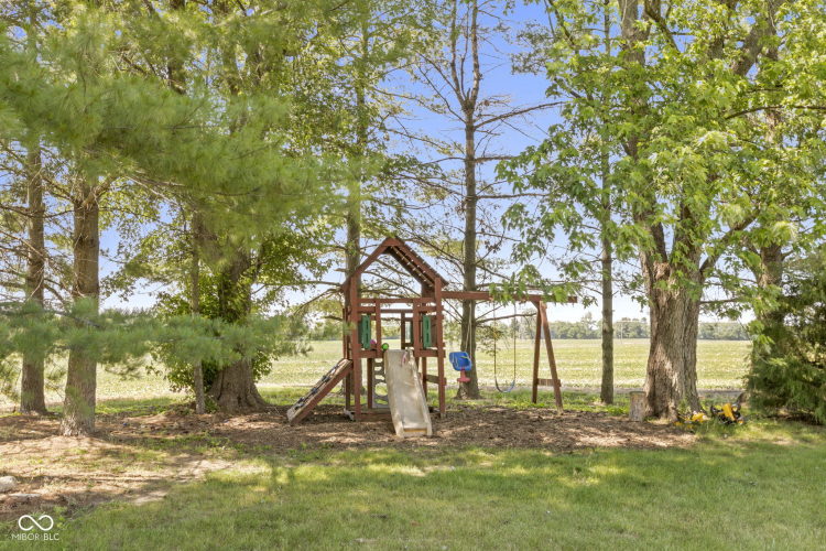 Listing Image 47