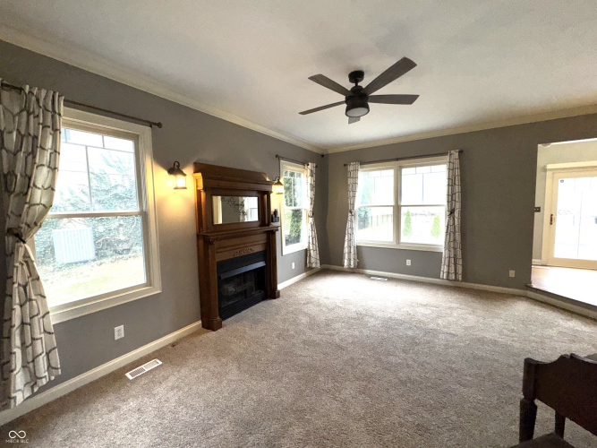 Listing Image 27