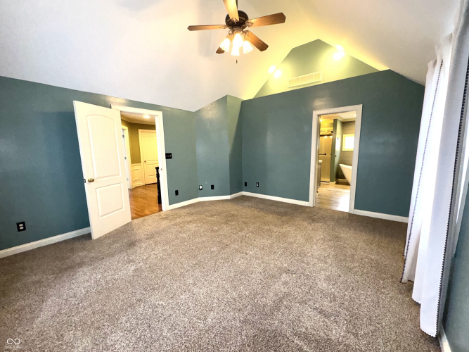 Listing Image 39