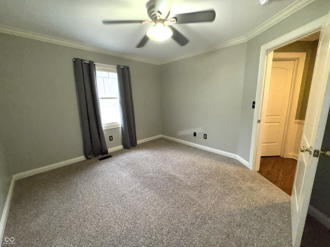 Listing Image 59