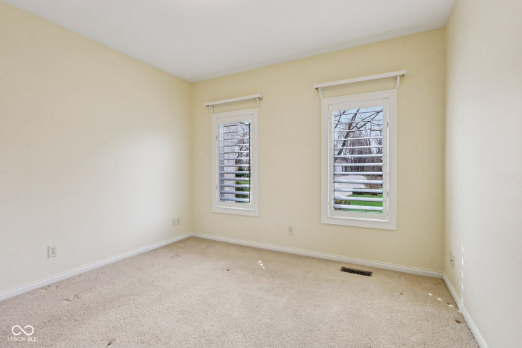 Listing Image 27