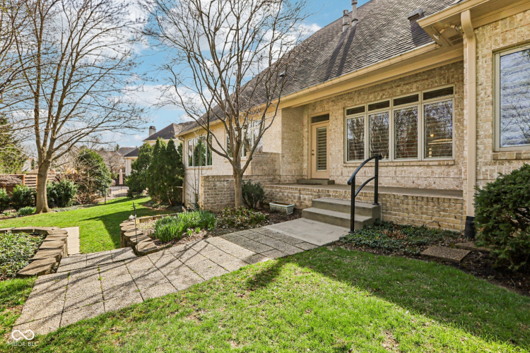 Listing Image 51