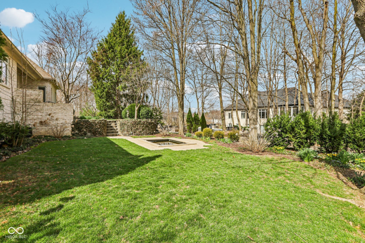 Listing Image 52
