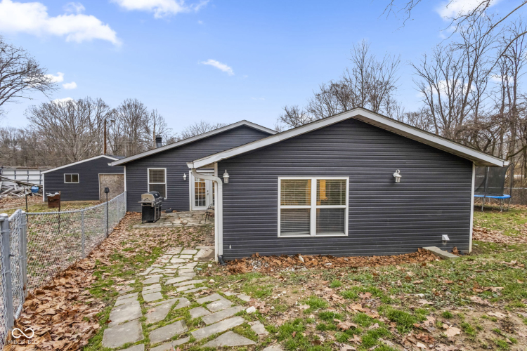 Listing Image 43