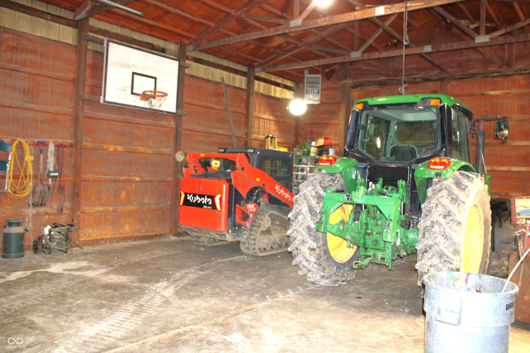Listing Image 28