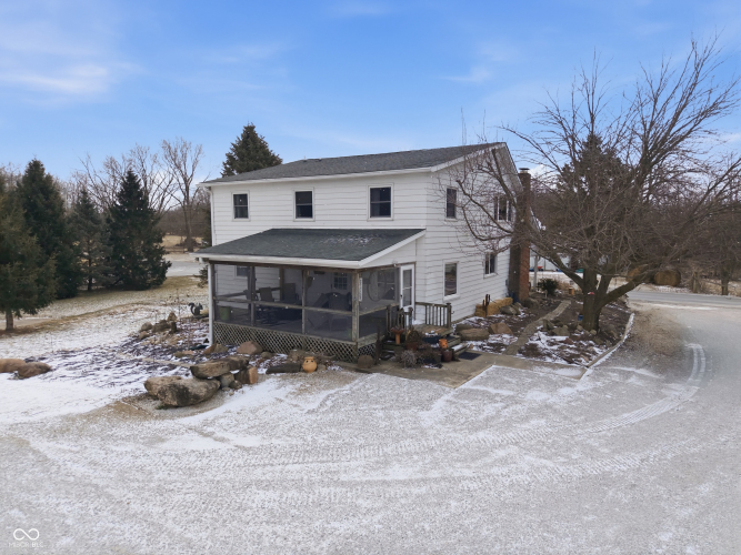 Listing Image 4