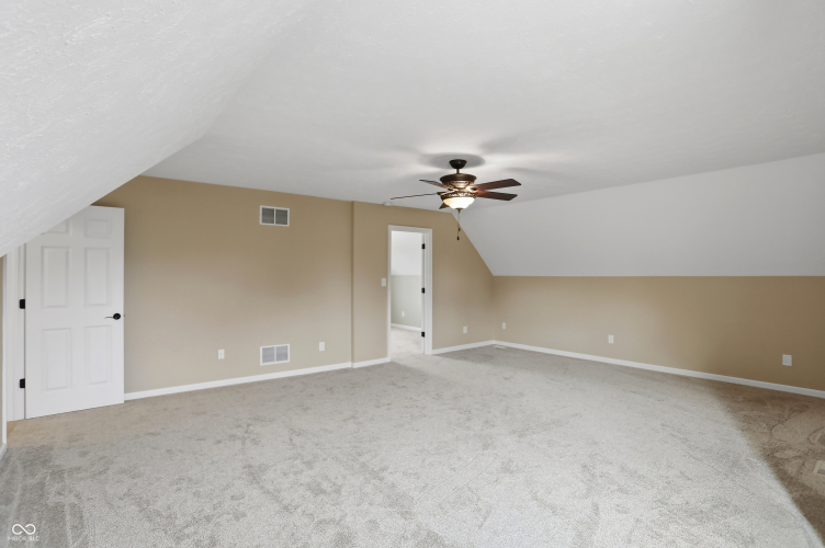 Listing Image 55