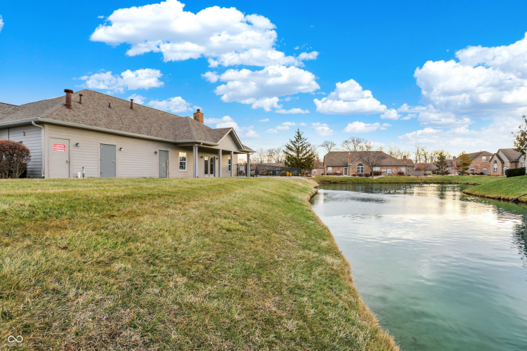 Listing Image 82