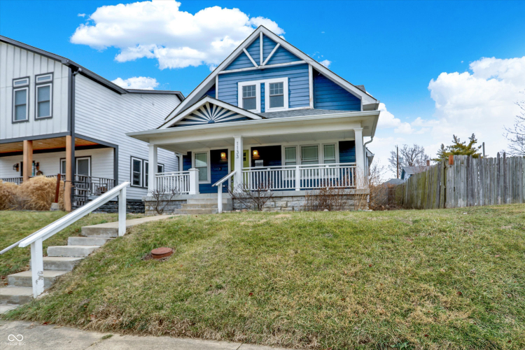 Listing Image 3