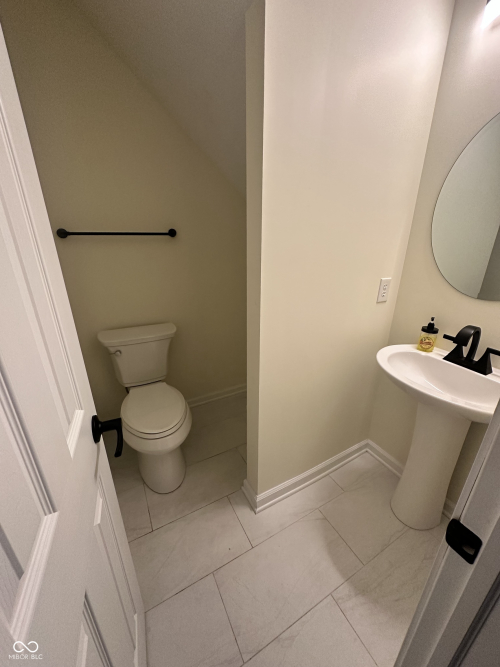 Listing Image 15