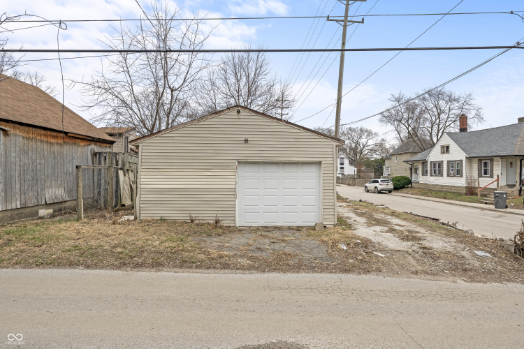 Listing Image 29