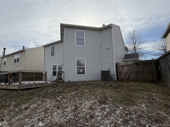 Listing Image 9