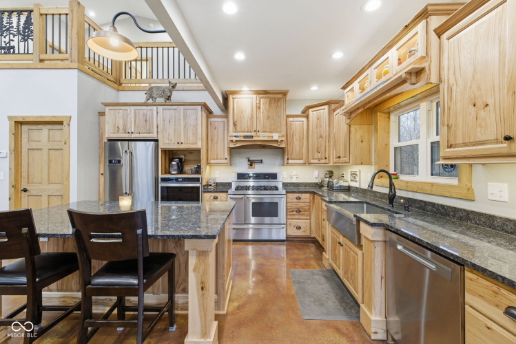 Listing Image 14