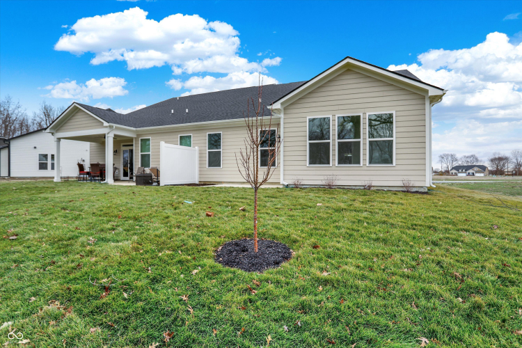 Listing Image 56