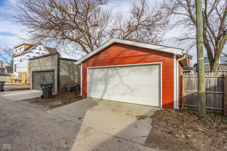 Listing Image 32