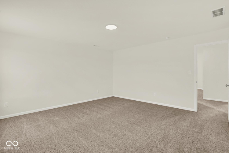 Listing Image 30