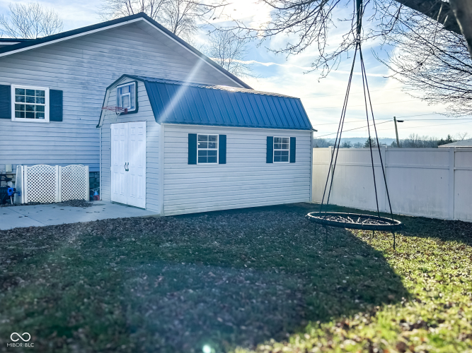 Listing Image 25