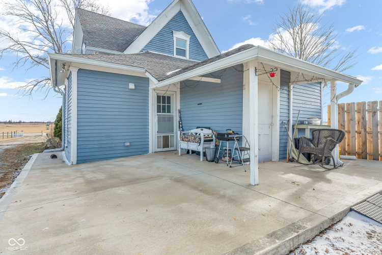 Listing Image 40