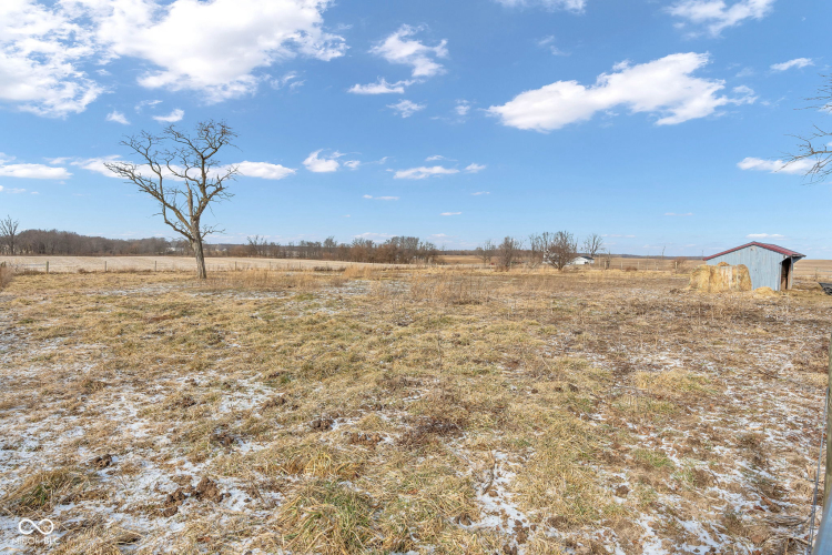 Listing Image 45