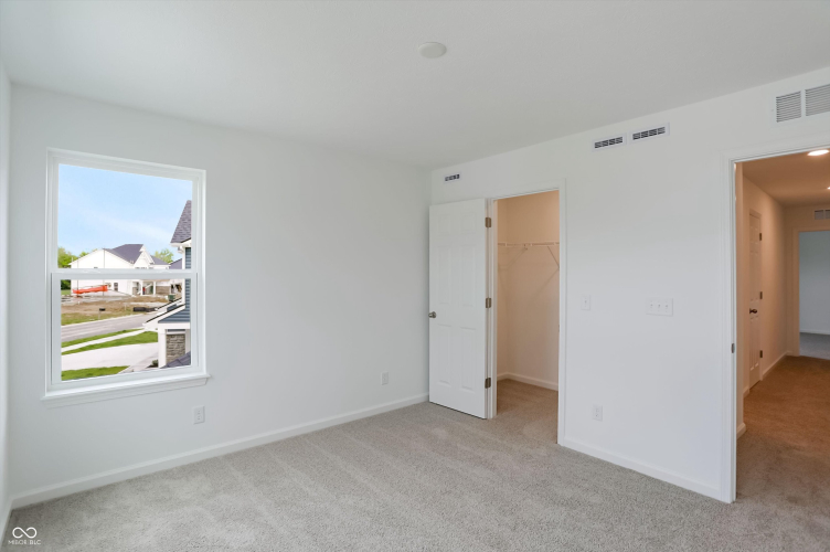 Listing Image 50