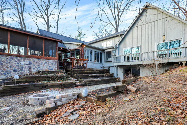 Listing Image 52
