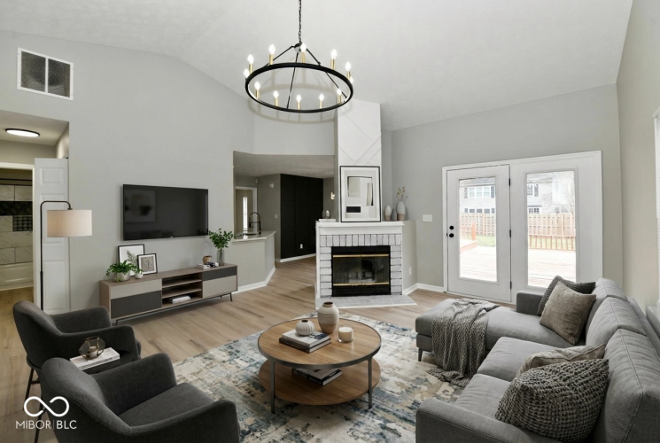 Listing Image 5