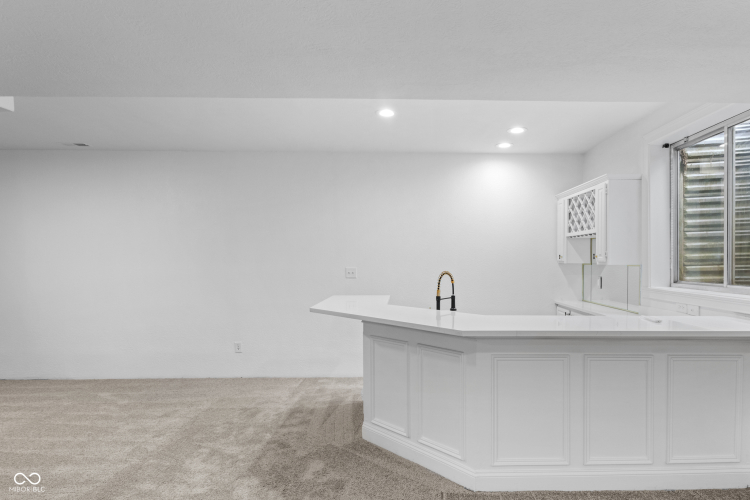 Listing Image 55