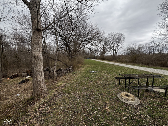 Listing Image 26
