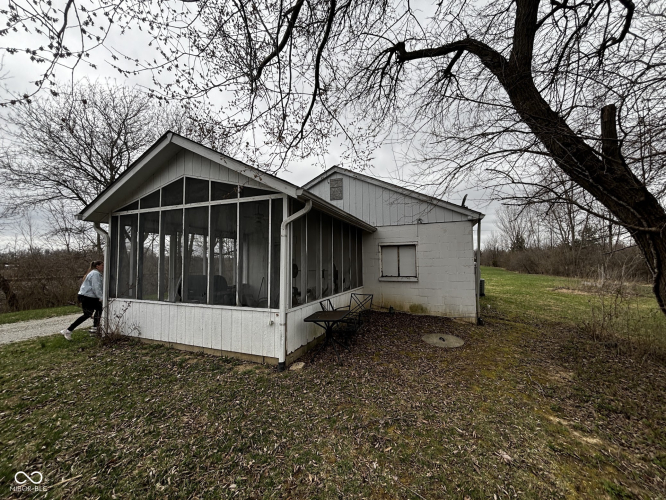 Listing Image 28