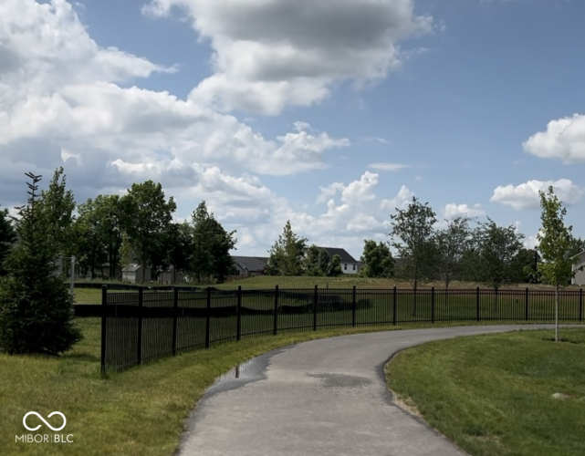Listing Image 32